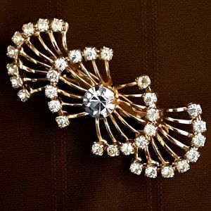 Vintage Rhinestone Brooch with Alternating Baby Blue and Clear Stones